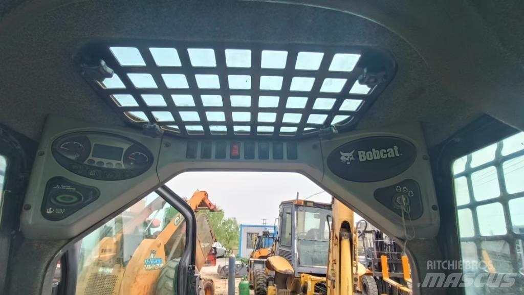 Bobcat S 160 Šmykom riadené nakladače