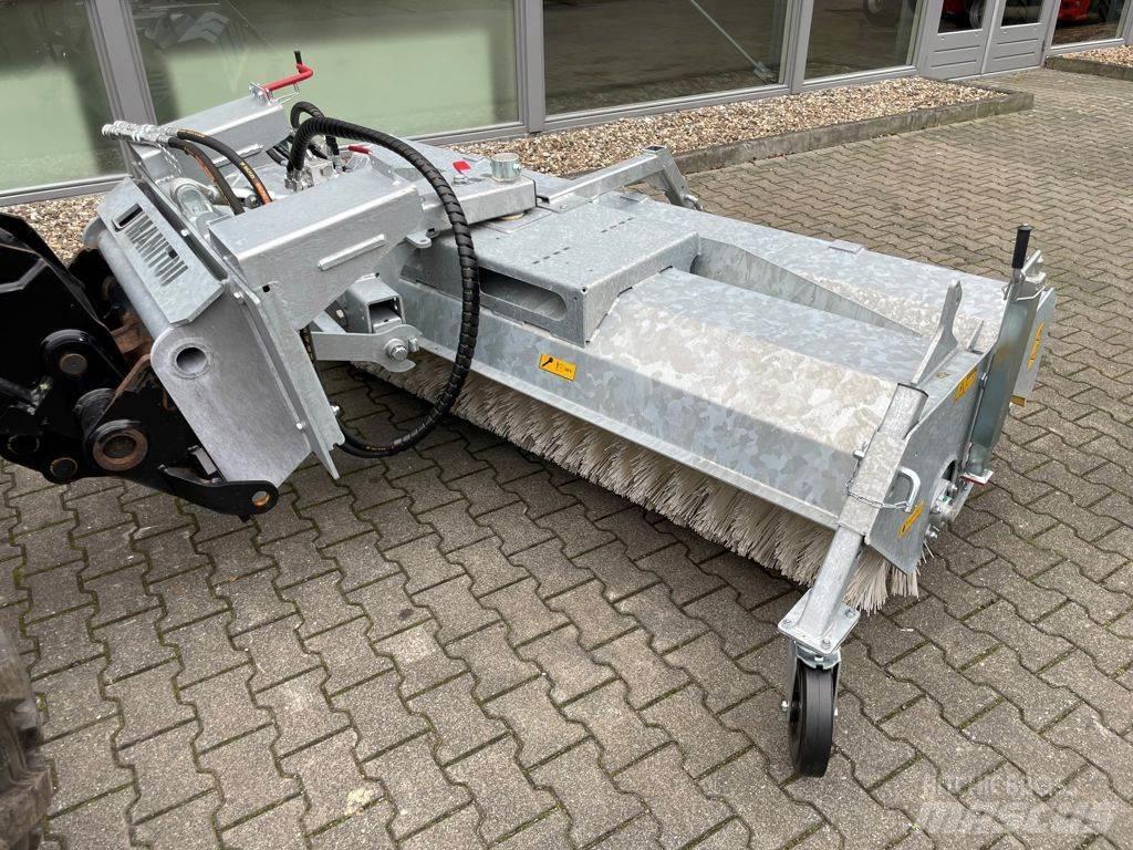 Manitou SCC 2600 Teleskopické manipulátory