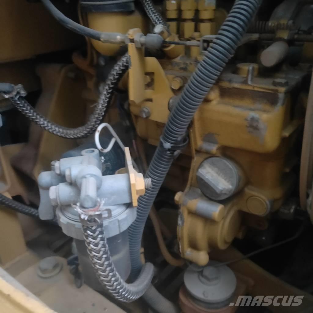 CAT 302CR Mini rýpadlá < 7t