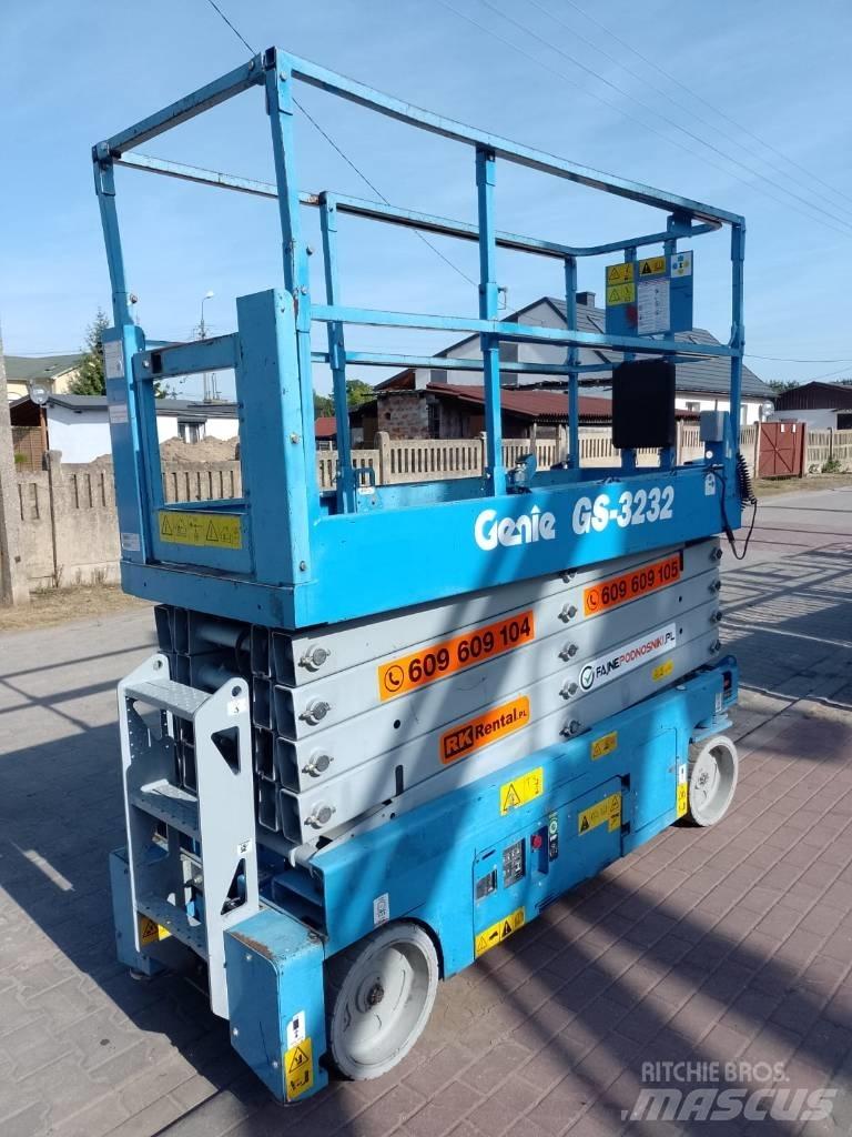 Genie GS-3232 Nožnicové zdvíhacie plošiny