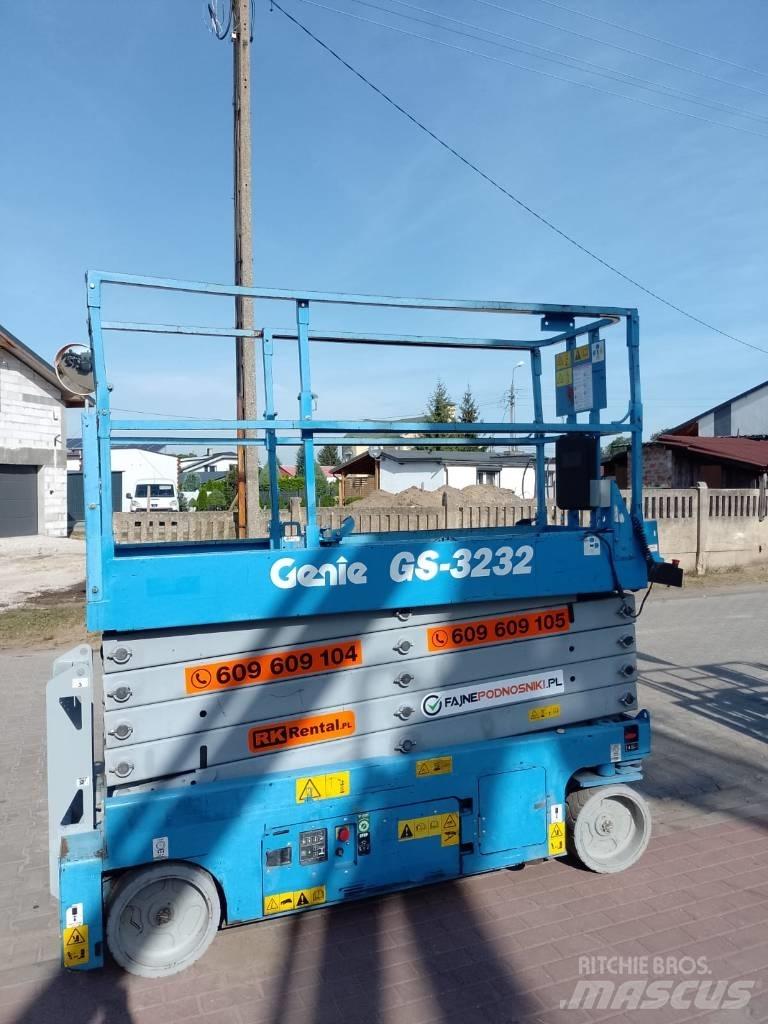 Genie GS-3232 Nožnicové zdvíhacie plošiny