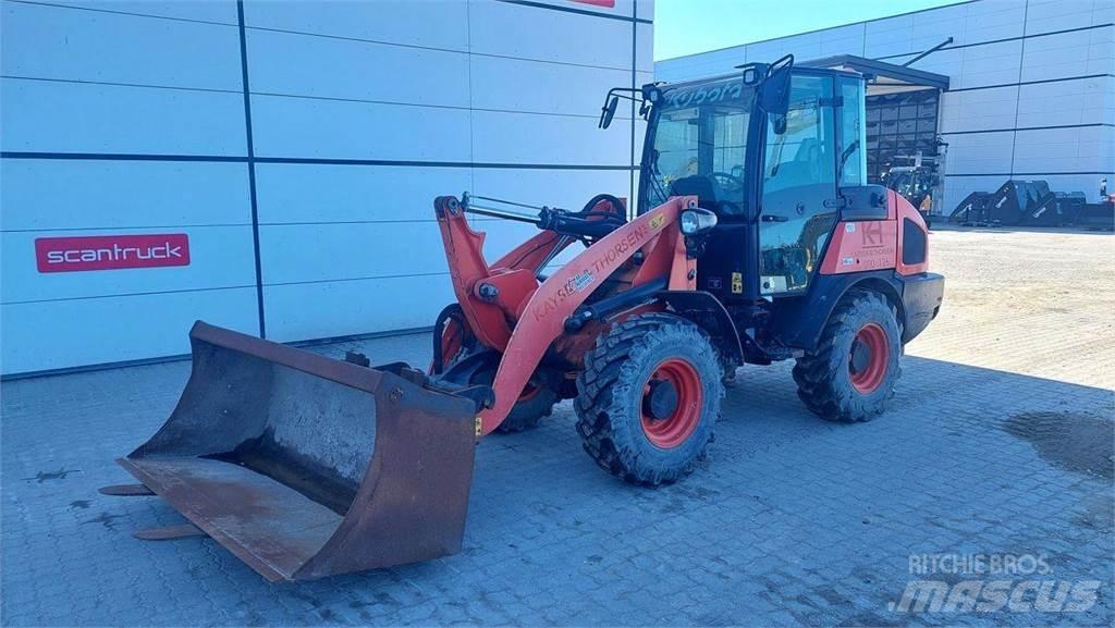 Kubota R085 Viacúčelové nakladače