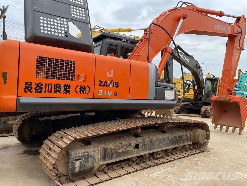 Hitachi zx210 Pásové rýpadlá
