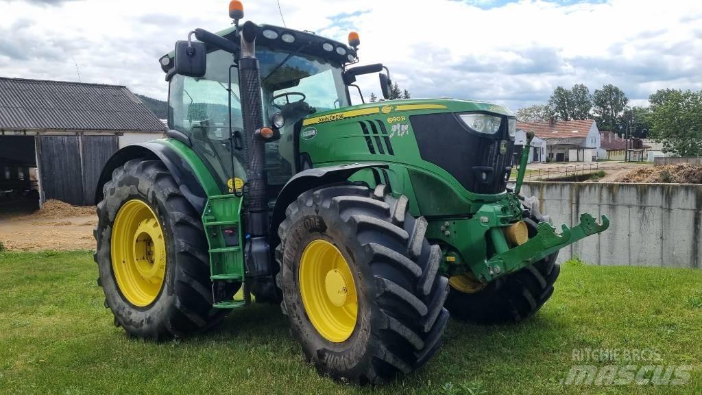 John Deere 6190 R Traktory