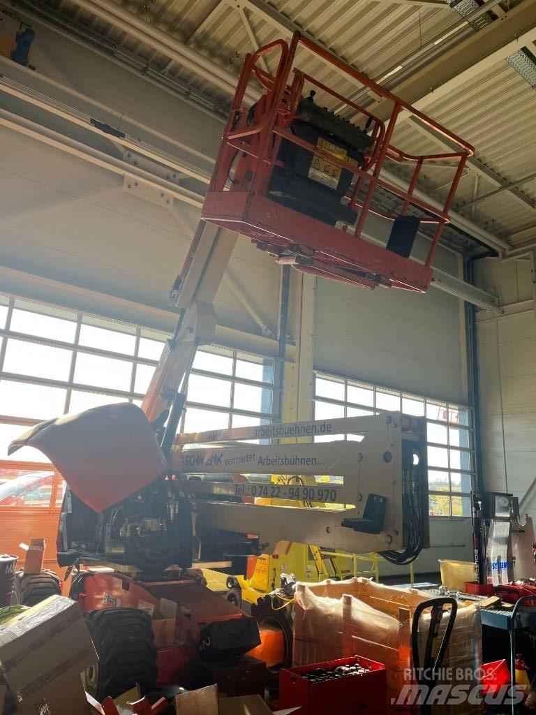 JLG 450 AJ II Kĺbové plošiny
