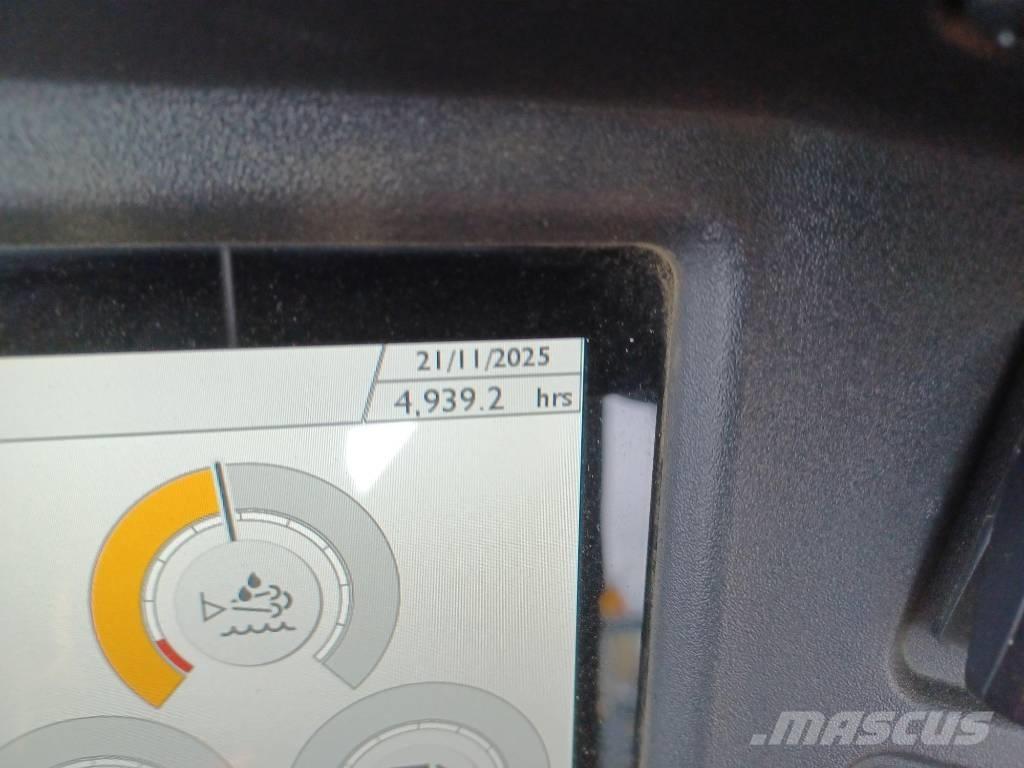 JCB 3CX PLUS AEC Rýpadlo-nakladače