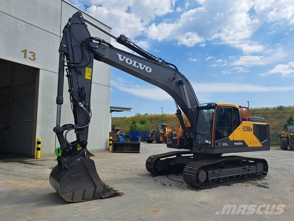 Volvo EC250ENL Pásové rýpadlá