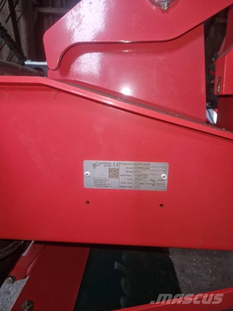 Kverneland 9472C Riadkovače