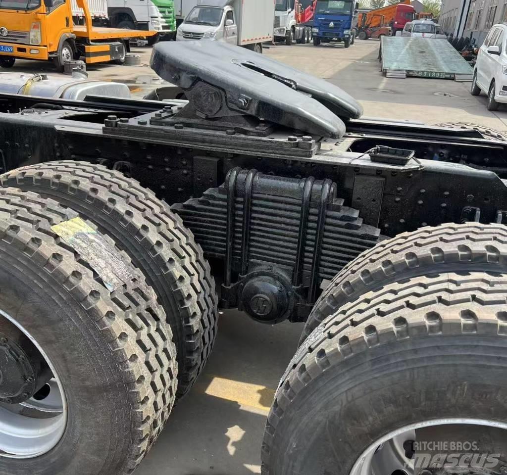 Shacman F 3000 Ťahače