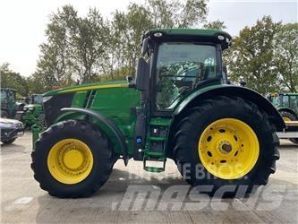 John Deere 7310 R Traktory