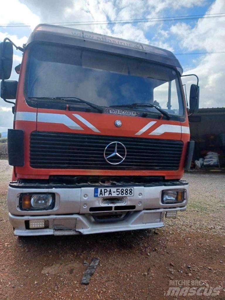Mercedes-Benz 1638 Plošinové nákladné automobily/nákladné automobily so sklápacími bočnicami