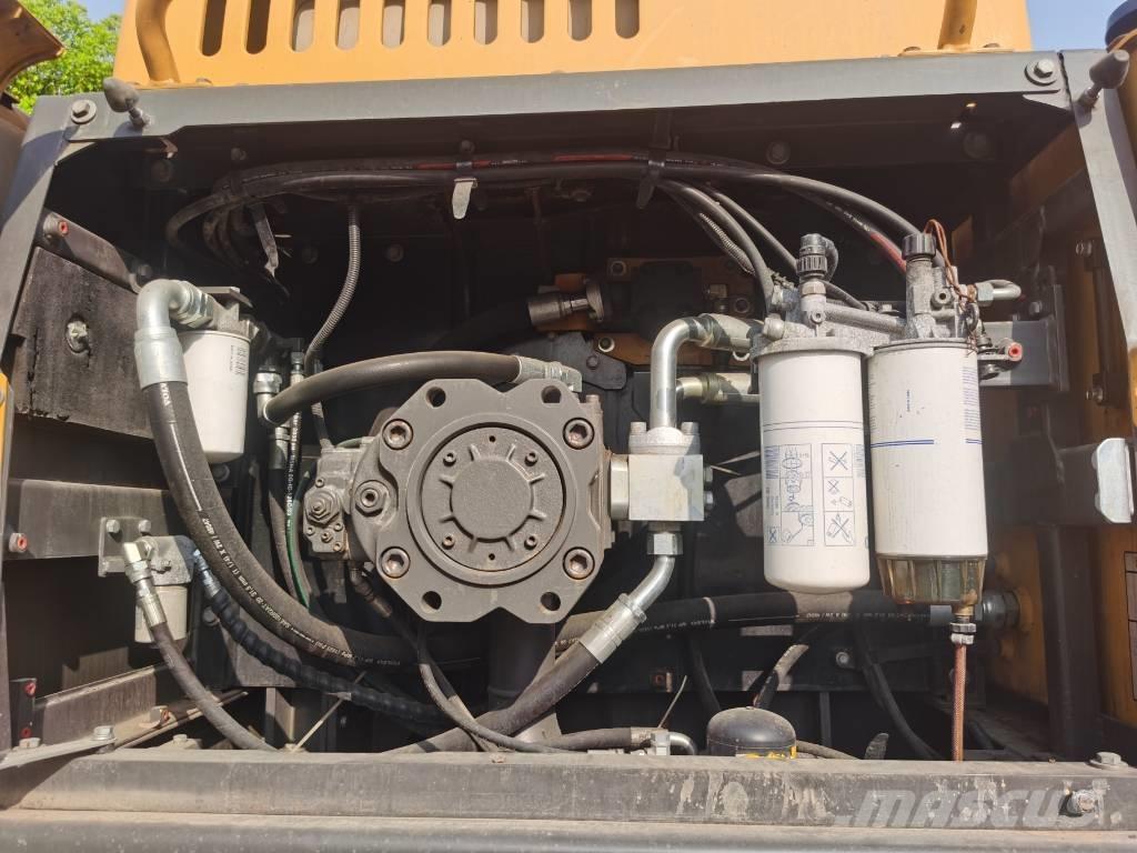 Volvo EC 480 D L Pásové rýpadlá