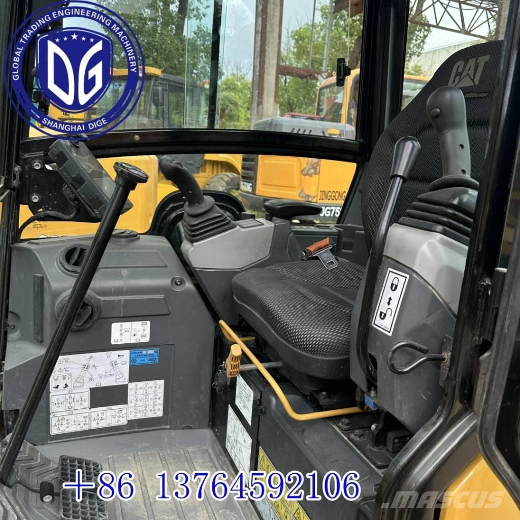 CAT 302 CR Mini rýpadlá < 7t