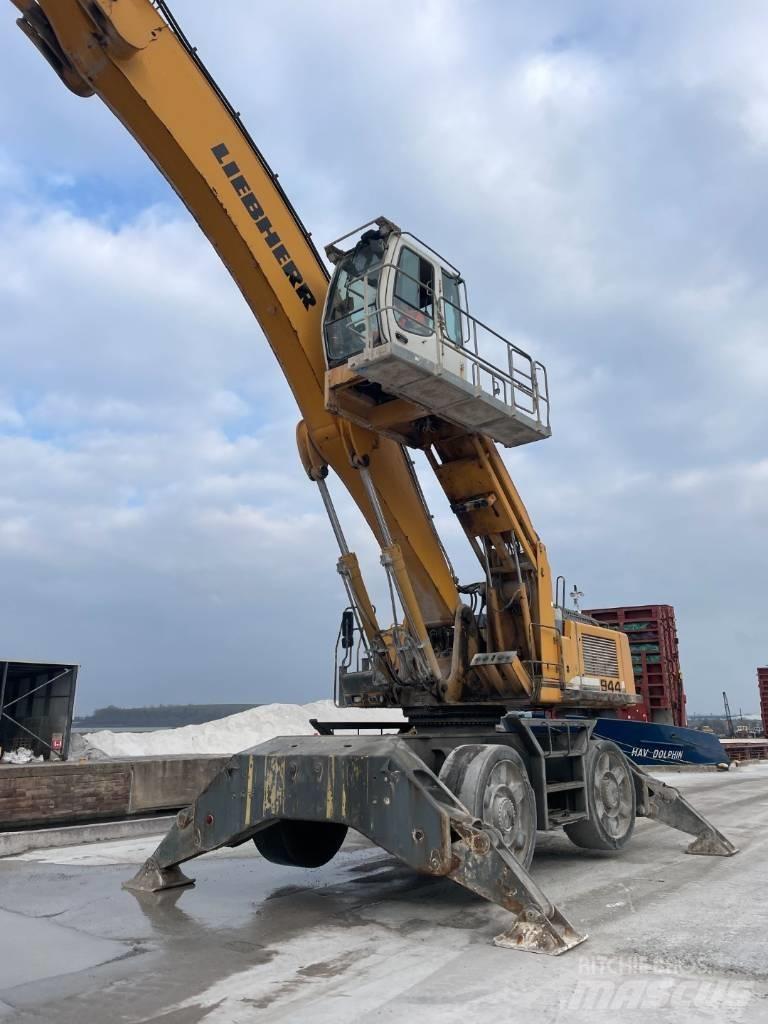 Liebherr A 944 C HD Stroje pre manipuláciu s odpadom