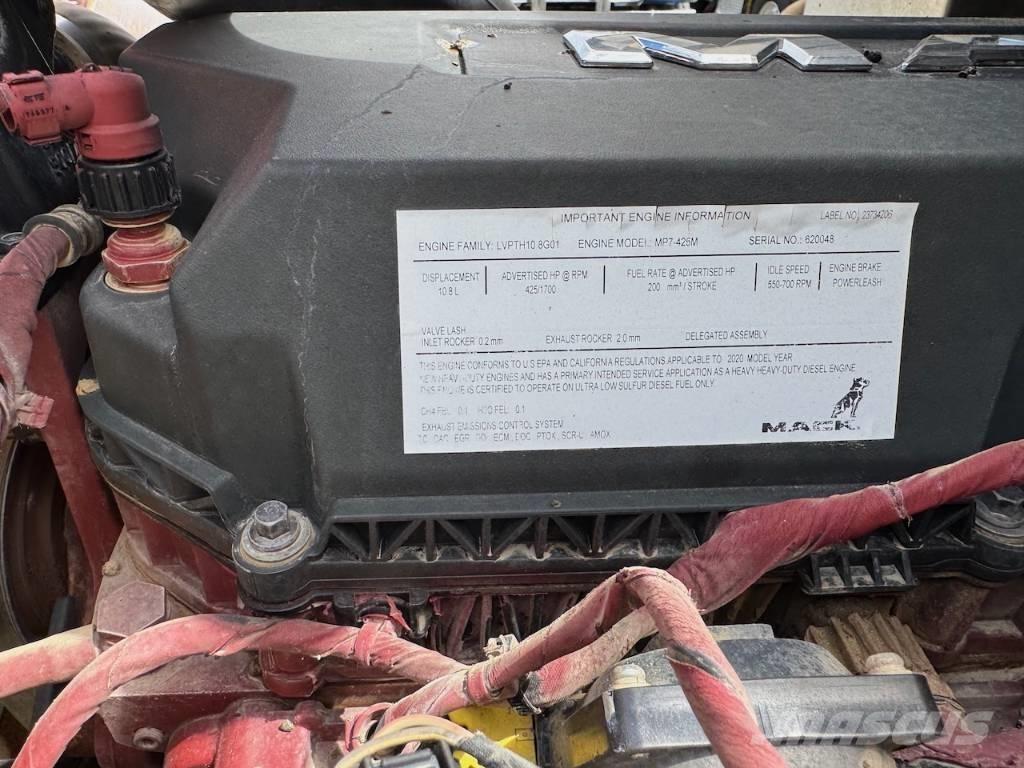 Mack Granite 64FR Sklápače