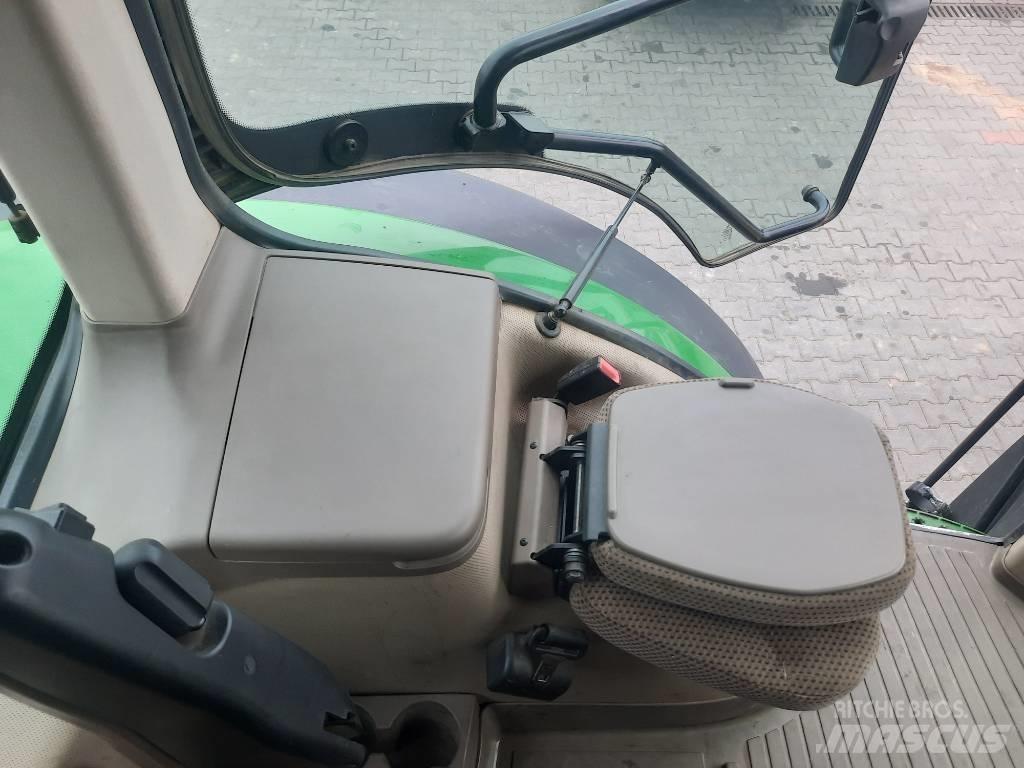 John Deere 7200 R Traktory