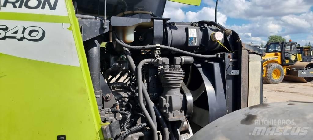 CLAAS Arion 640 Traktory