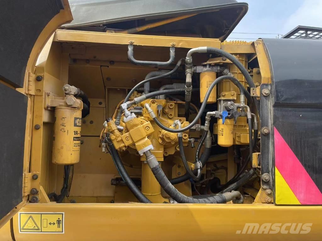CAT 336 d Rýpadlá s dlhým dosahom
