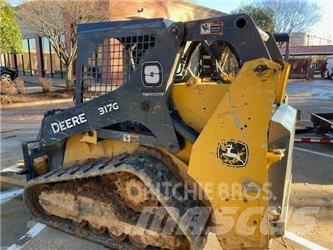 John Deere 317G Šmykom riadené nakladače