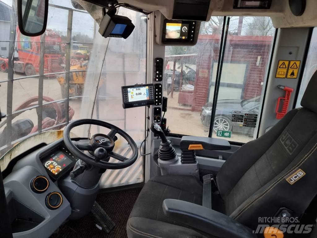 JCB 427 Kolesové nakladače