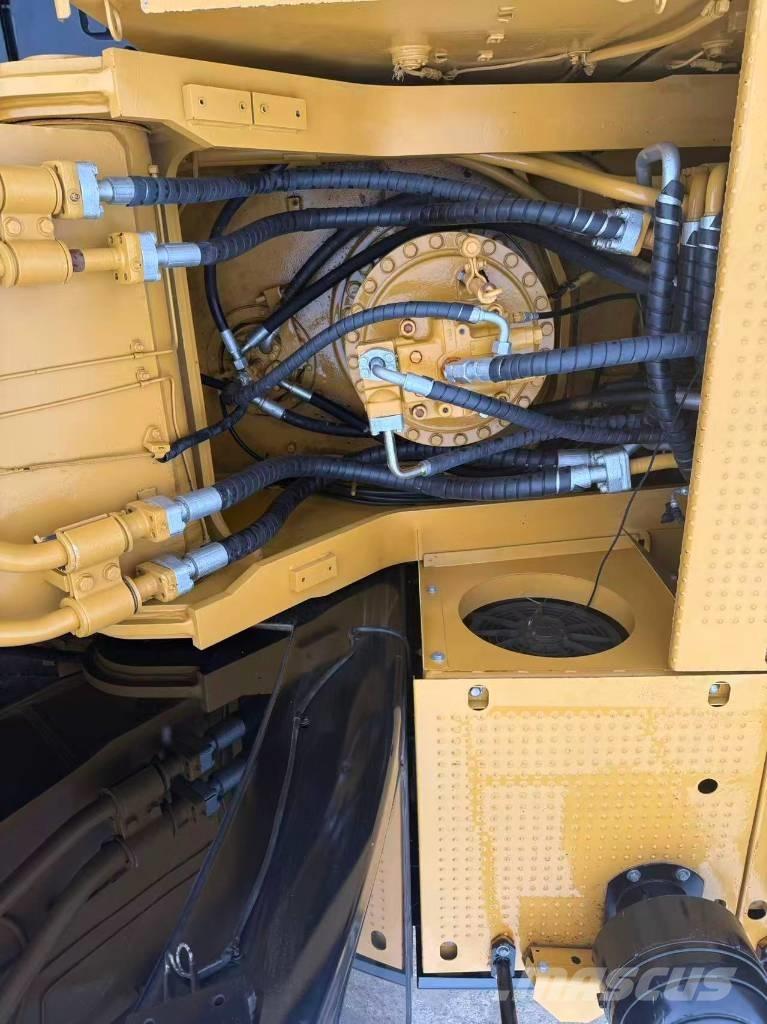 CAT 340 D L Pásové rýpadlá