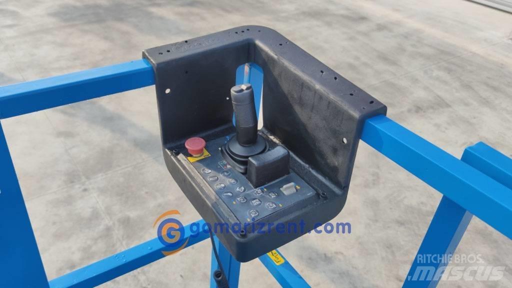 Genie GS 4390 Nožnicové zdvíhacie plošiny