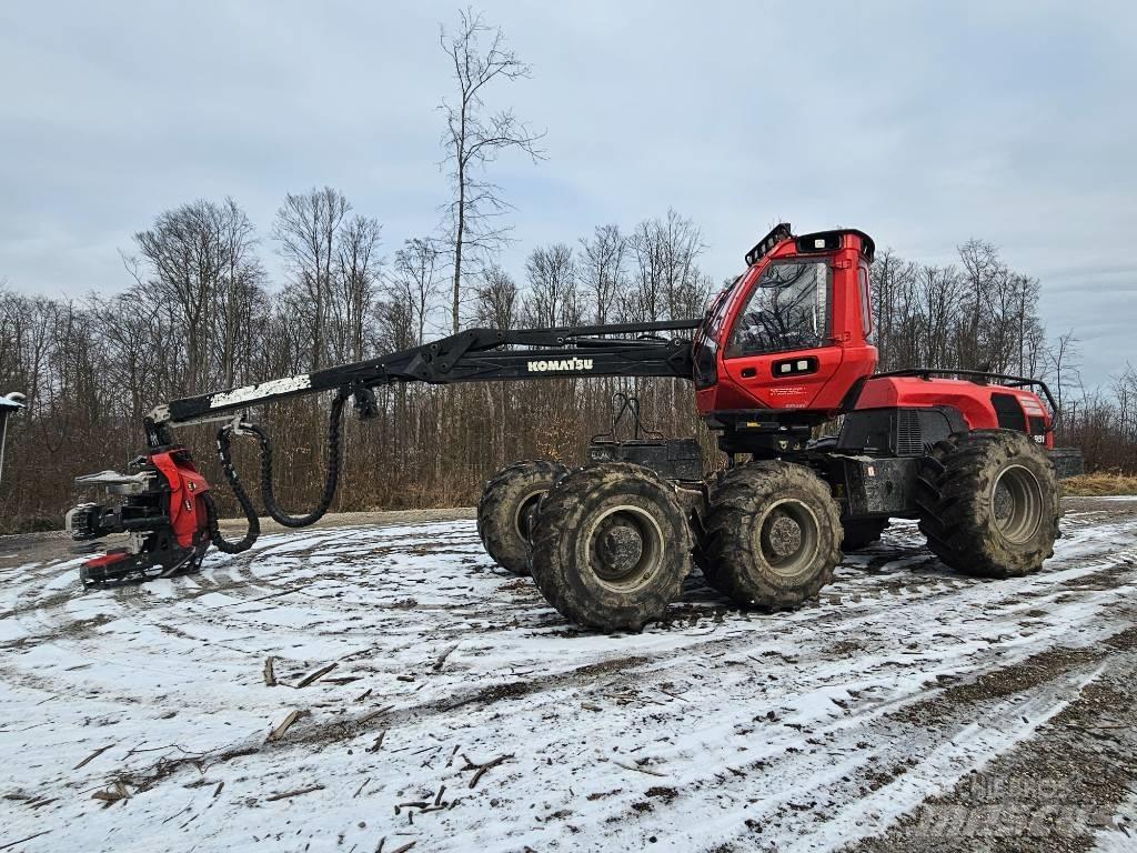 Komatsu 951 Harvestory