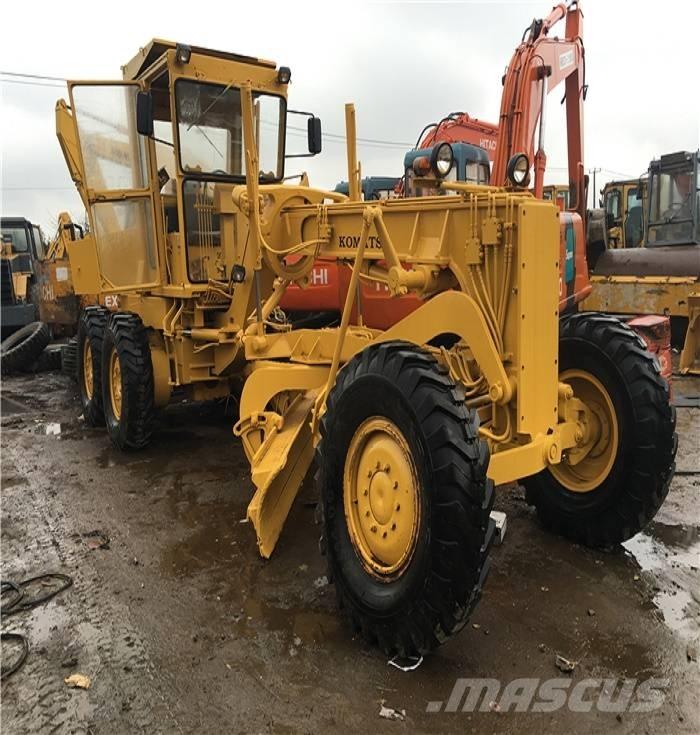 Komatsu GD 661 Grejdery