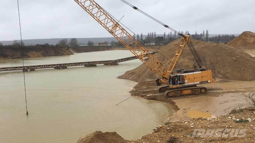 Liebherr HS 883 HD Pásové žeriavy