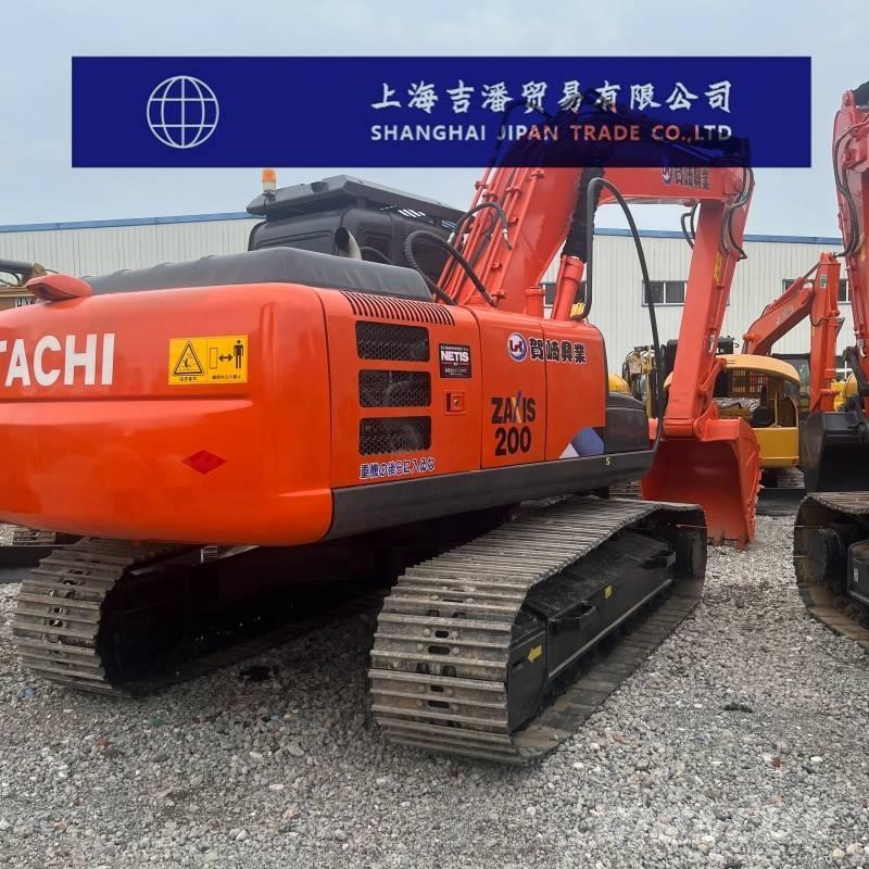 Hitachi ZX 200 Pásové rýpadlá
