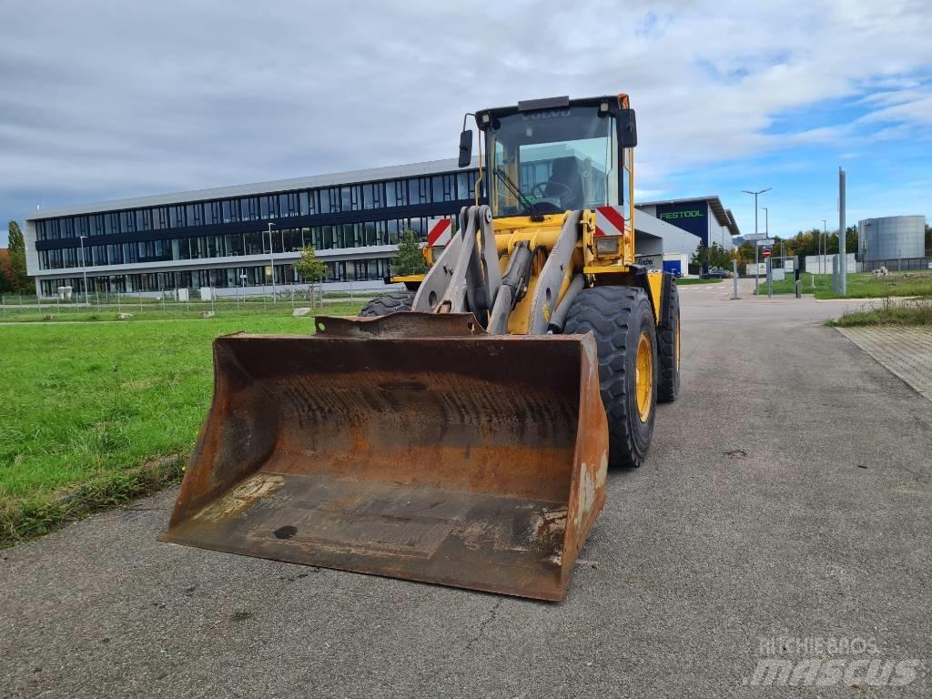 Volvo L70C Kolesové nakladače