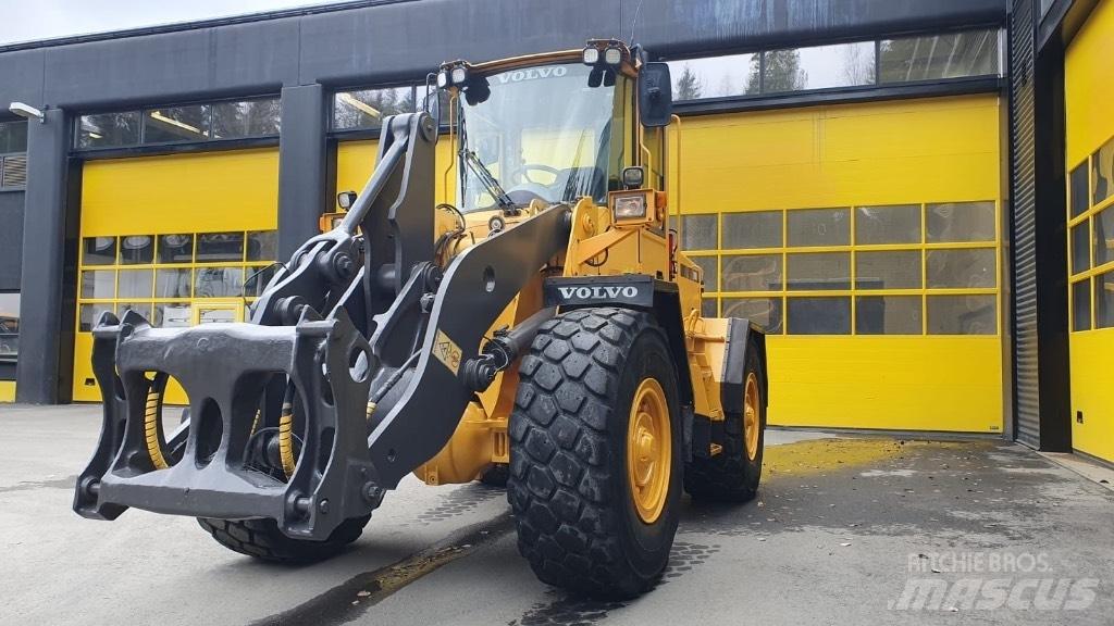 Volvo L 90 D Kolesové nakladače