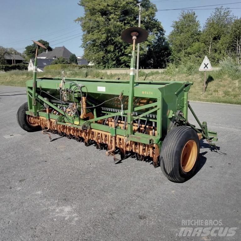Amazone D7 40E Mechanické sejačky