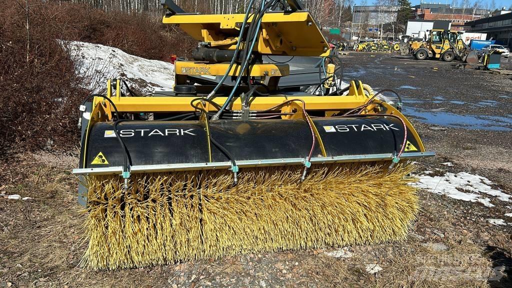 Stark KAH 1600ST Kompaktné prídavné zariadenie pre traktory