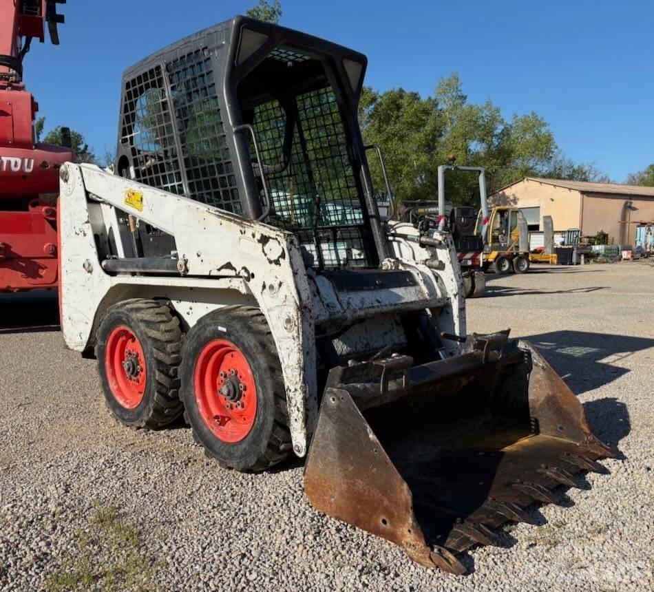 Bobcat S 100 Šmykom riadené nakladače