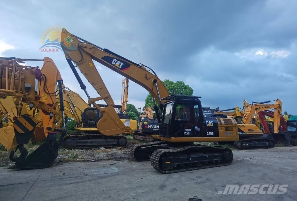 CAT 325 D Pásové rýpadlá