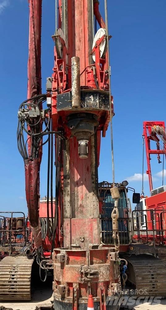 Soilmec SR70 Pilierovej žeriav