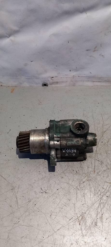 Volvo FH 12    2105480 Hydraulika