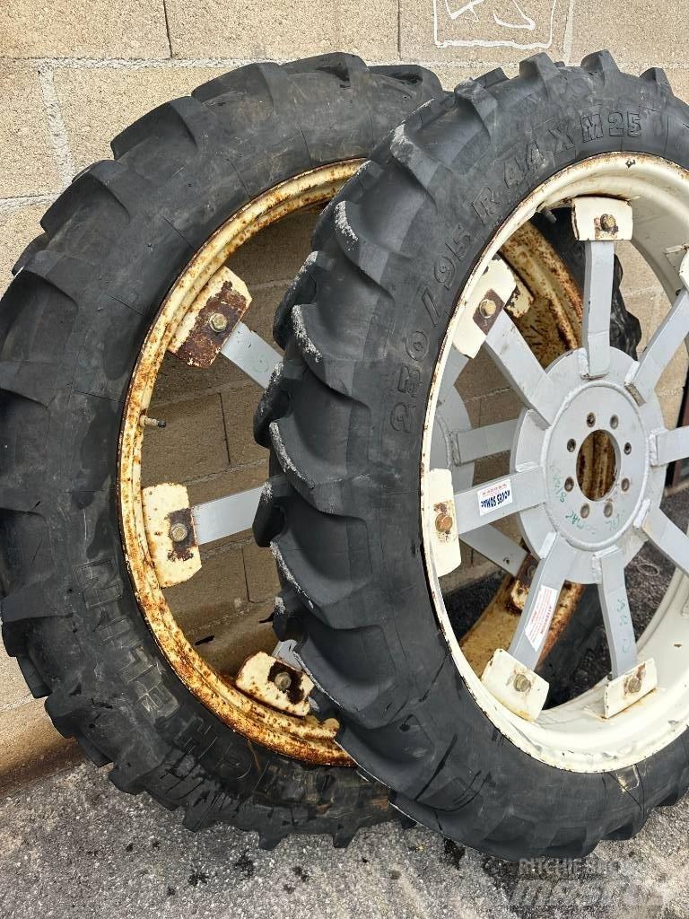 Michelin 230/95R48 Pneumatiky, kolesá a ráfiky