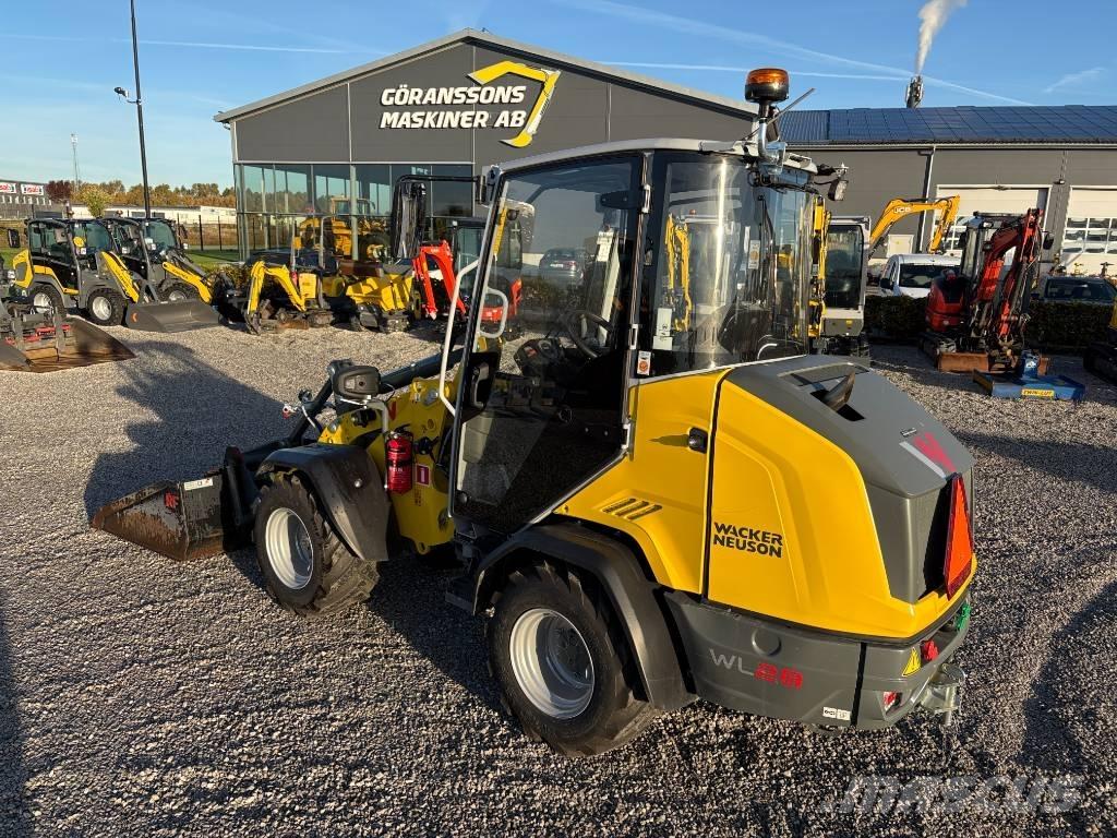 Wacker Neuson WL 28 Kolesové nakladače