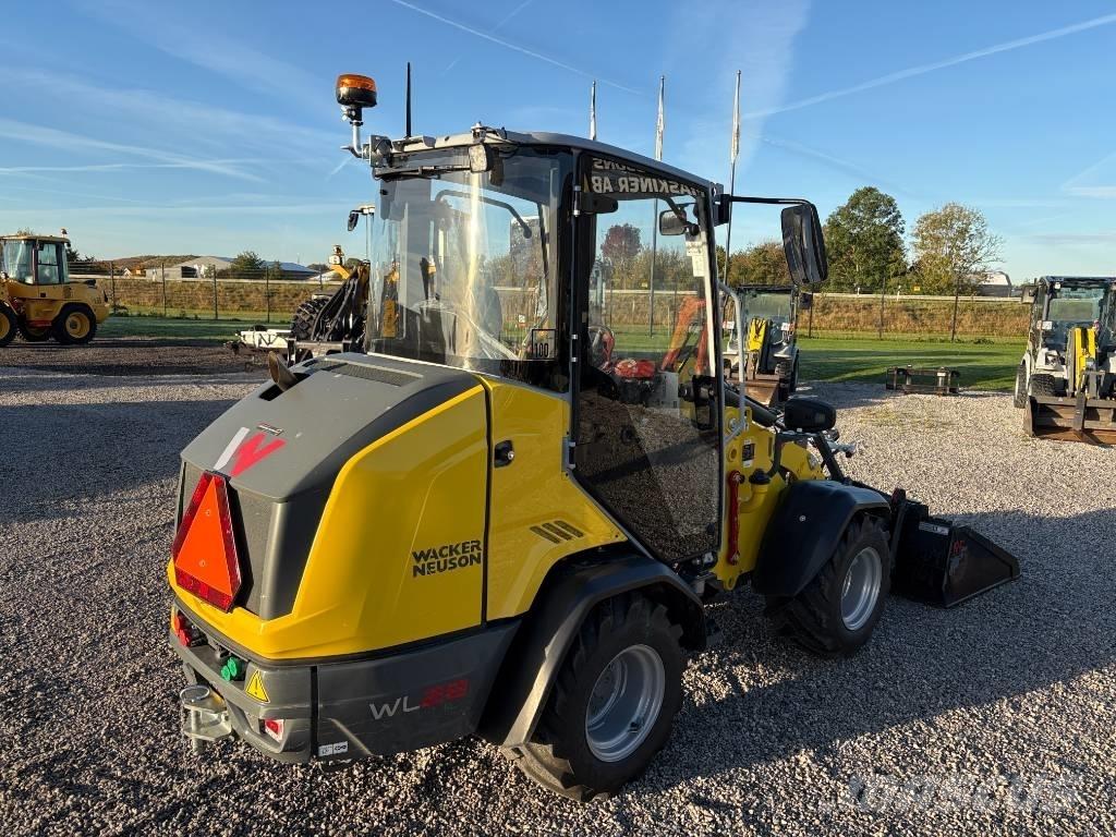 Wacker Neuson WL 28 Kolesové nakladače