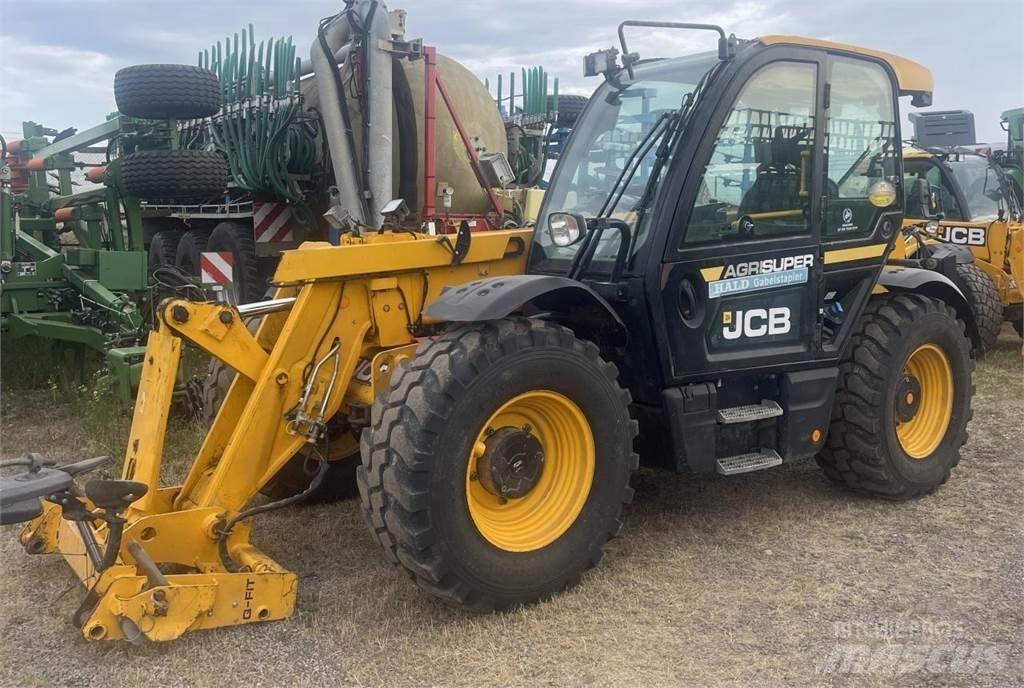 JCB 542-70 Teleskopické nakladače pre poľnohospodárstvo