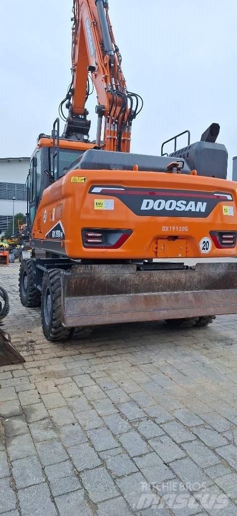 Doosan DX 190 W-7 Kolesové rýpadlá