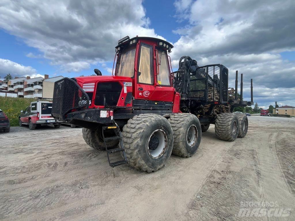 Komatsu 895 Lesné traktory