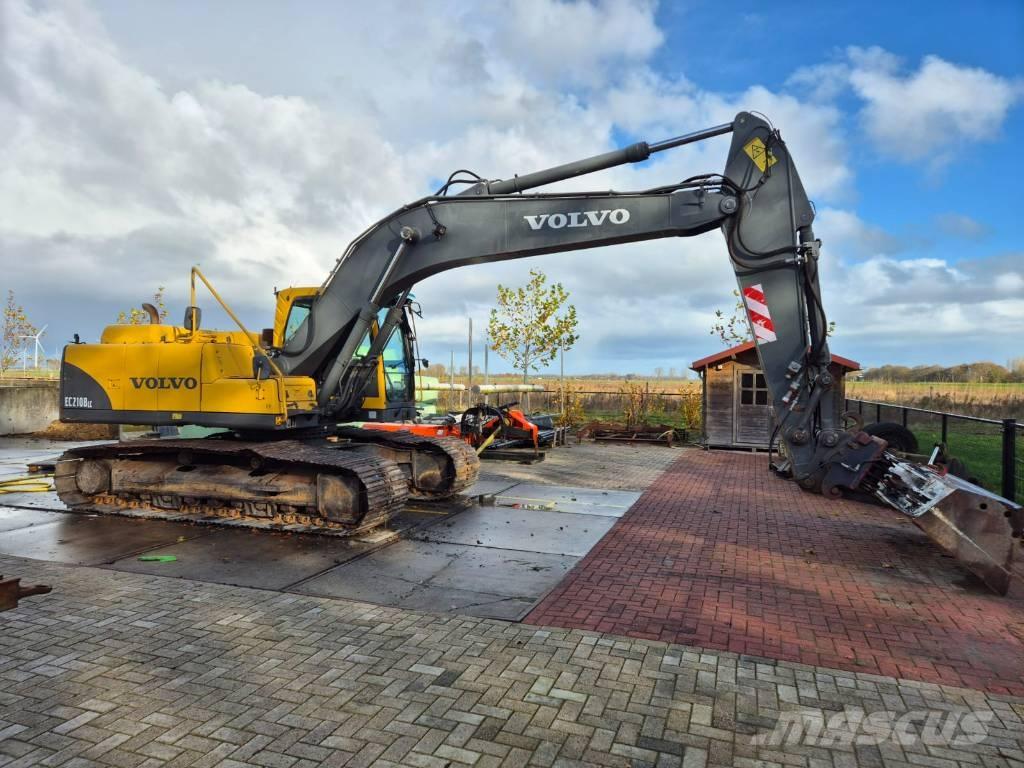 Volvo EC 210 B LC Pásové rýpadlá