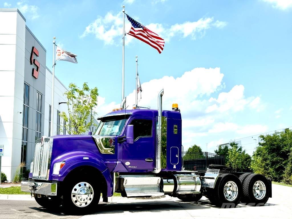 Kenworth W 990 Ťahače