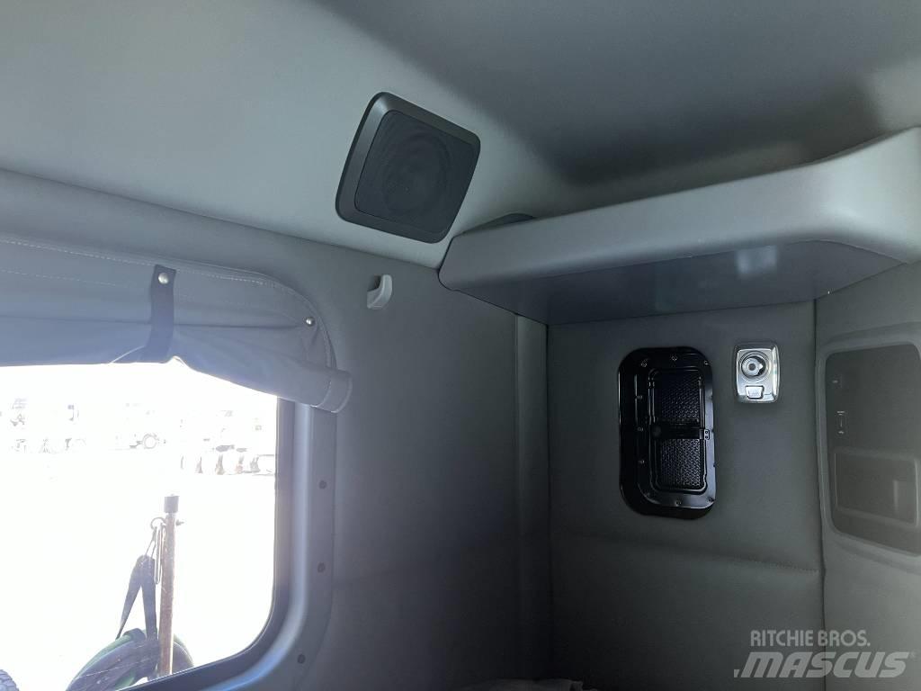 Kenworth W 990 Ťahače