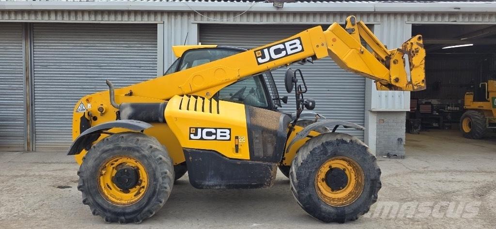 JCB 531-70 Agri Teleskopické manipulátory