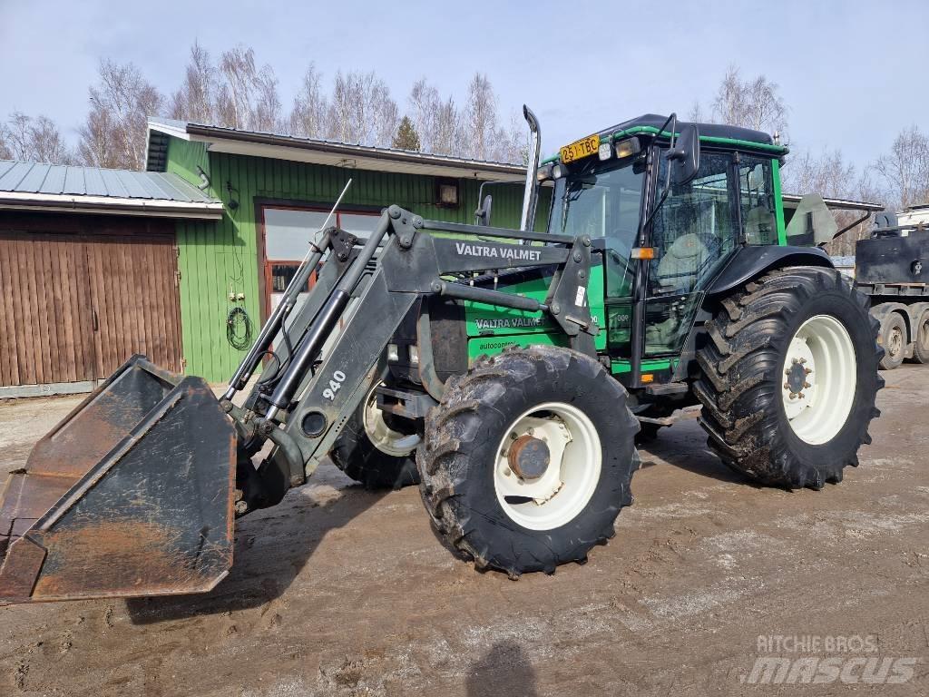 Valtra Valmet 900 Traktory