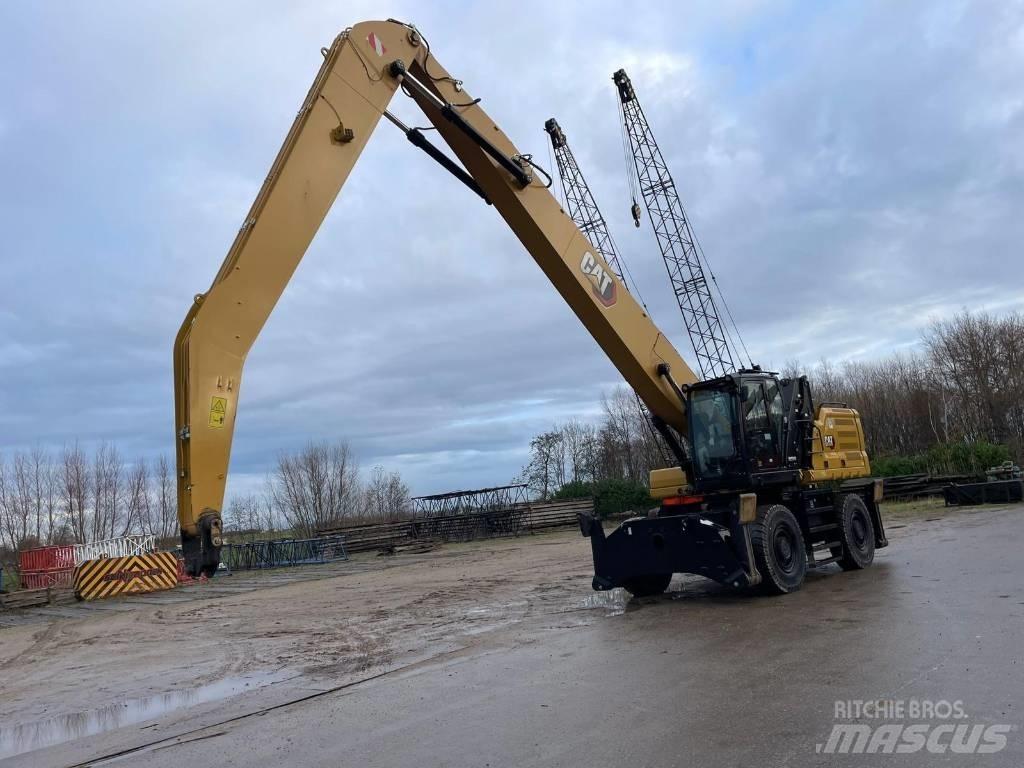 CAT 3040 Stroje pre manipuláciu s odpadom